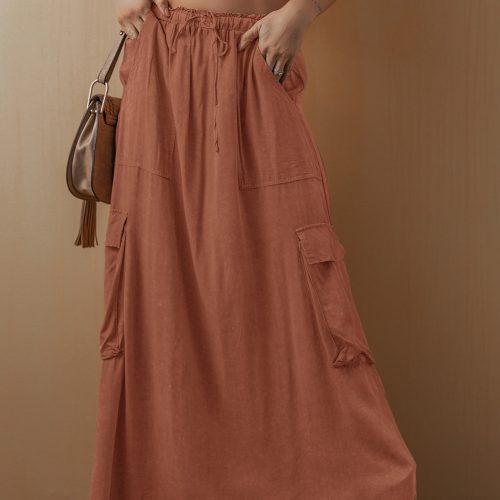 Gonna lunga con coulisse in vita e tasche cargo color castagna