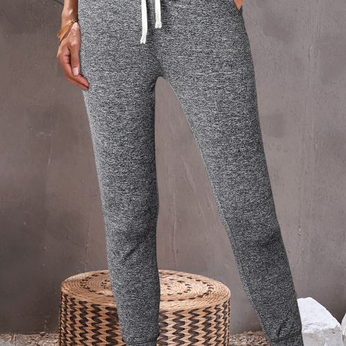 Grijze joggingbroek met trekkoord in de taille en zakken