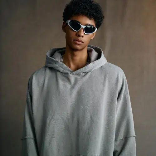 370 g Vintage-Hoodie im Oversized-Schnitt mit Spray-Wash-Effekt | 100% Baumwolle, Retro-Streetwear