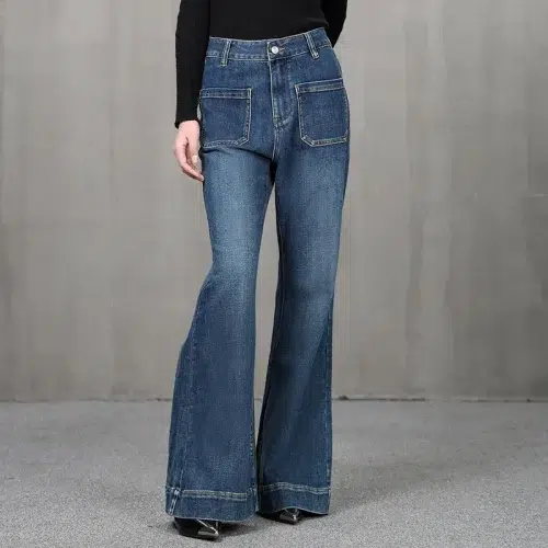 Jeans met hoge taille en wijde pijpen, met opgestikte zakken aan de voorkant – Blauwe denim broek voor dames