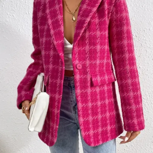 Roze damesblazer met textuur