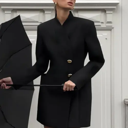 Abito blazer avvolgente nero da donna con bottoni dorati (mini sartoriale)