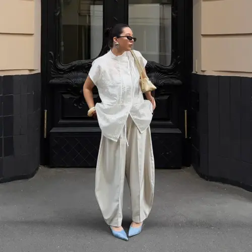 Damebluse med broderet mandarinkrave – Hvid blondeskjorte i vintage-stil i kinesisk stil