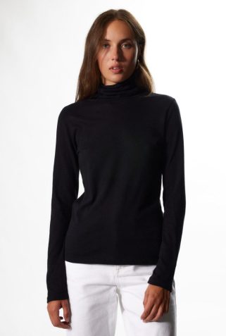 cotton-cashmere-long-sleeve-turtleneck-t-shirt