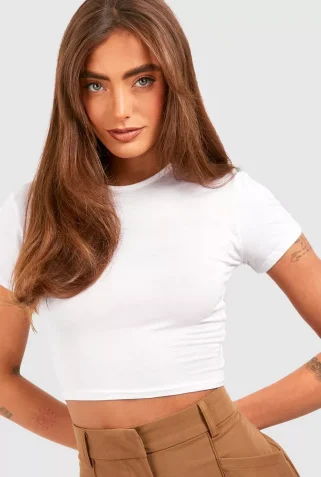 female-white-basic-short-sleeve-crew-neck-crop-top