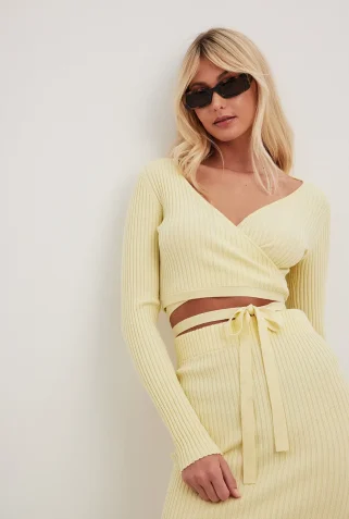 rib_knitted_long_sleeved_wrap_top_1100-005896-0404_3_r